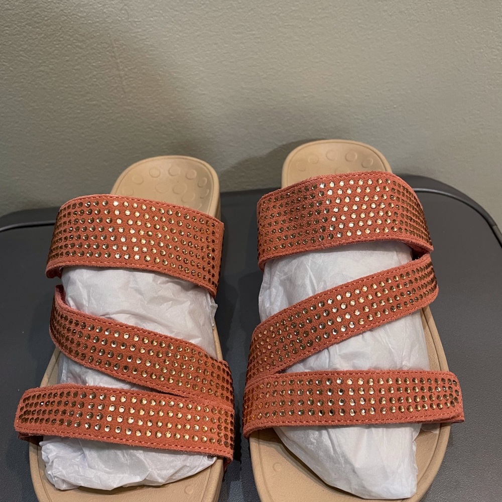 Vionic Pacific Alexis - Never Worn